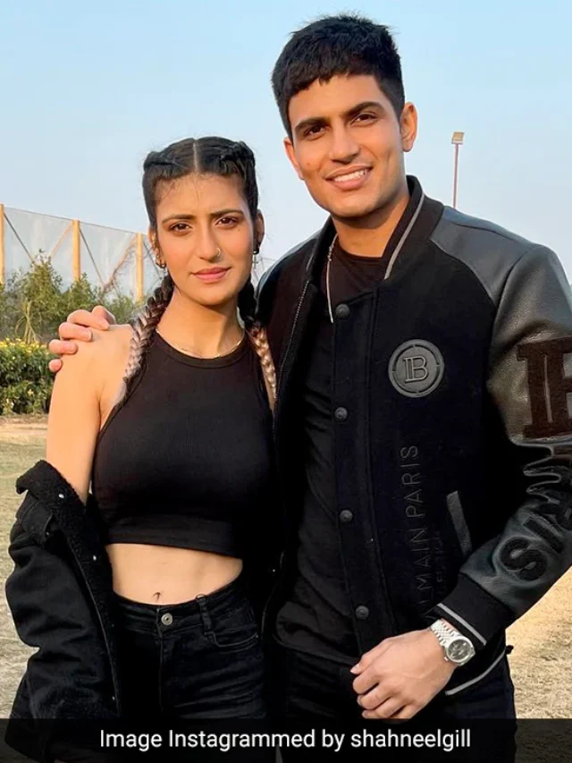 Shubman Gill unfollows and breaks up with Sara